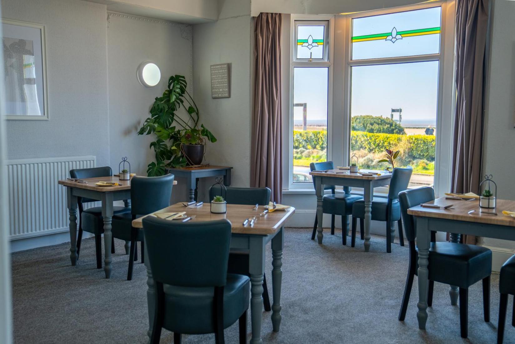 The Clifton Seafront Hotel Morecambe Exterior photo